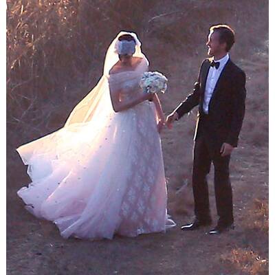 Anne Hathaway: Strahlende Braut