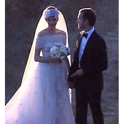 Anne Hathaway: Strahlende Braut