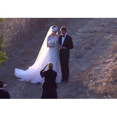 Anne Hathaway: Strahlende Braut