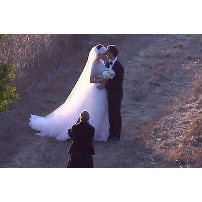 Anne Hathaway: Strahlende Braut