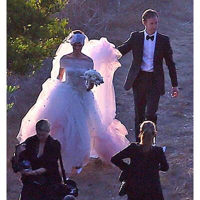 Anne Hathaway: Strahlende Braut