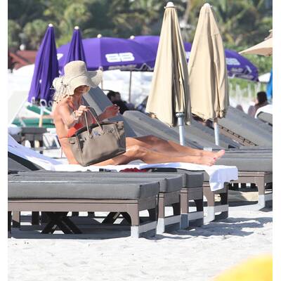 Bade-Nixe Victoria Silvstedt versext Miami