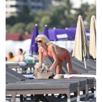 Bade-Nixe Victoria Silvstedt versext Miami