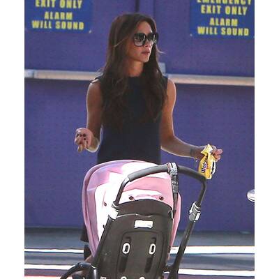 Victoria Beckham: Unterwegs mit den Kids