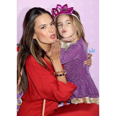 Alessandra & Anja Ambrosio