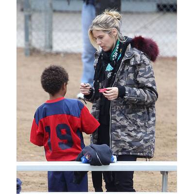 Heidi Klum: Ungeschminkt aber gut gelaunt