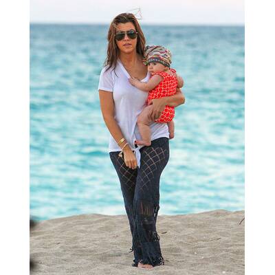 Kourtney Kardashian: Familien-Ausflug zum Strand