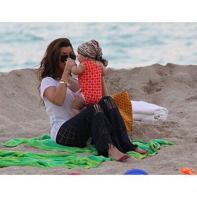 Kourtney Kardashian: Familien-Ausflug zum Strand