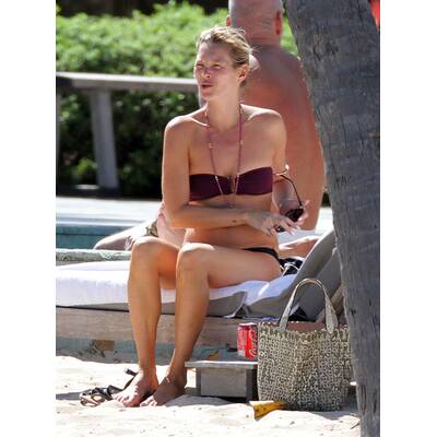 Kate Moss ist der Kälte entkommen