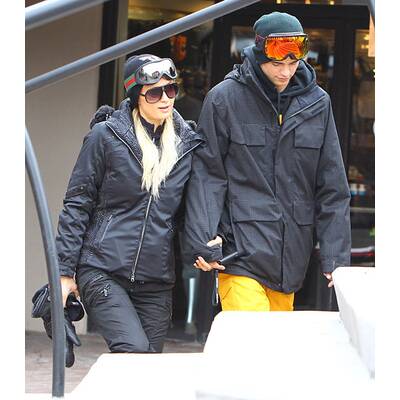 Paris Hilton & River Viiperi im Schnee