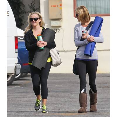 Reese Witherspoon: Ungeschminkt zum Pilates