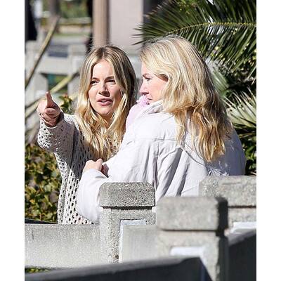 Sienna Miller zeigt ihre Tochter Marlowe