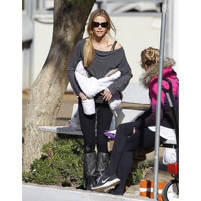 Denise Richards: Ausflug zum Pferdehof