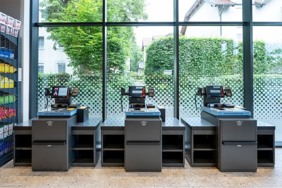 Der neue Kassenbereich im Billa Markt in der Hauptstraße 17 in Hinterbrühl.