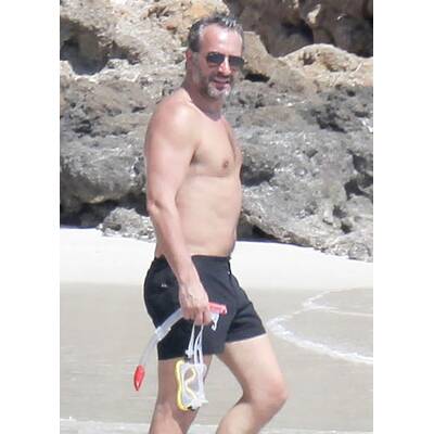 Jean Dujardin: Oscar-Star geht baden - am Schwulenstrand