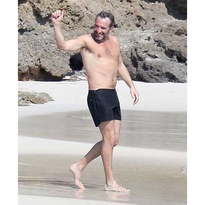 Jean Dujardin: Oscar-Star geht baden - am Schwulenstrand
