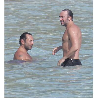 Jean Dujardin: Oscar-Star geht baden - am Schwulenstrand
