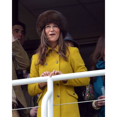 Pippa, mit wem turtelst du da?