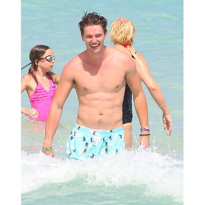 Patrick Schwarzenegger: Arnies Sohn ist ganz schön heiß