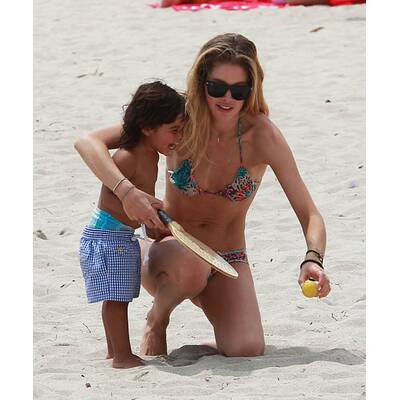 Doutzen Kroes: Sexy Mama!