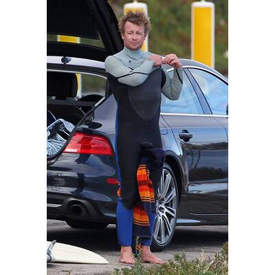 Liev Schreiber & der Mentalist beim Surfen