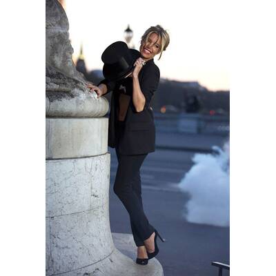 Frisch verliebt: Sylvie van der Vaart strahlt bei sexy Shooting