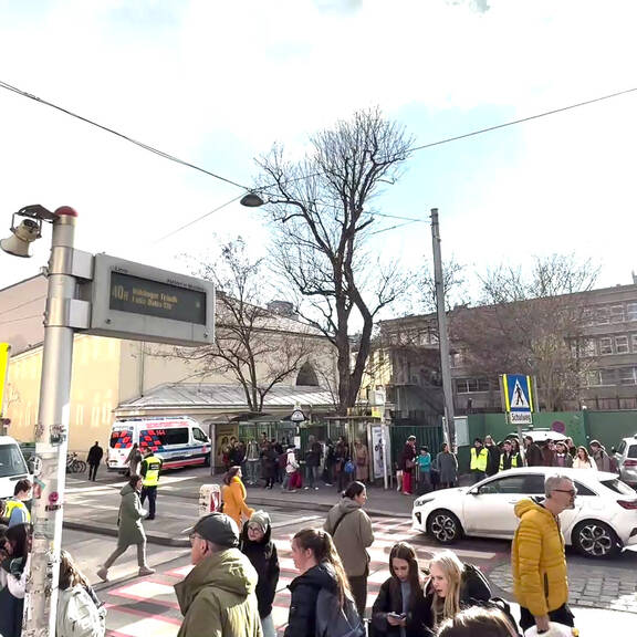 Baustellen-Drama in Wien! Mehrere Personen verschüttet