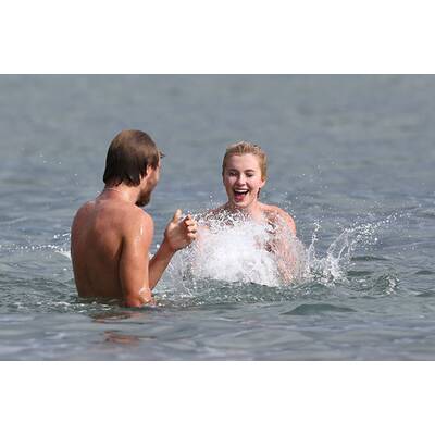 Ireland Baldwin: Verliebt im Urlaub