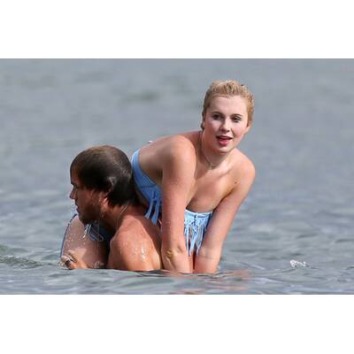 Ireland Baldwin: Verliebt im Urlaub