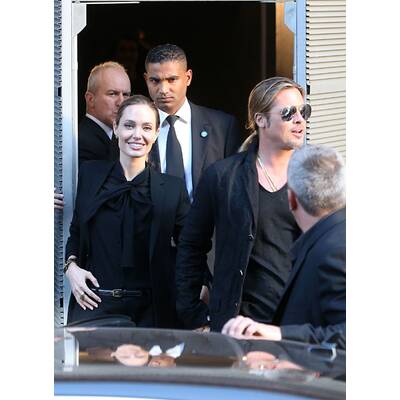 Angelina Jolie und Brad Pitt zeigen ihre Liebe