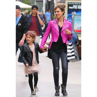 Stars: casual & chic