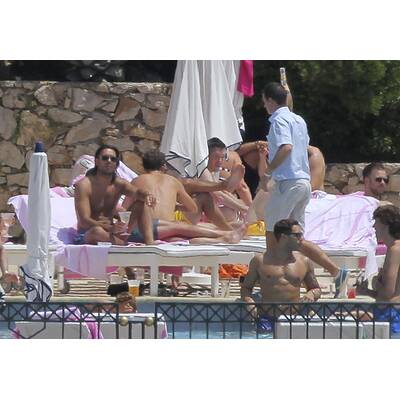 Tamara Ecclestone: Pool-Party vor ihrer Hochzeit