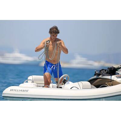 Rafael Nadal relaxt auf Ibiza