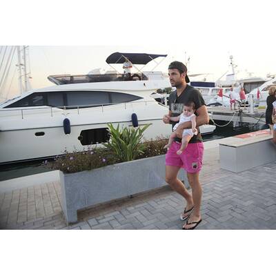 Lionel Messi, Cesc Fàbregas mit Familie auf Urlaub