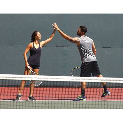 Jesse Metcalfe matcht sich mit Freundin