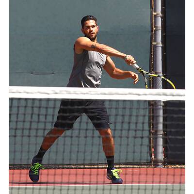 Jesse Metcalfe matcht sich mit Freundin