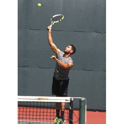 Jesse Metcalfe matcht sich mit Freundin