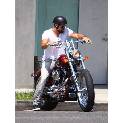 Jesse Metcalfe macht die Straßen unsicher