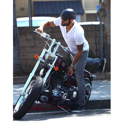 Jesse Metcalfe macht die Straßen unsicher