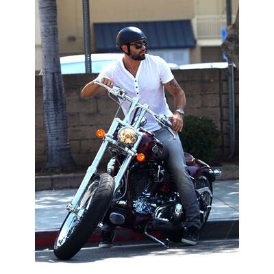 Jesse Metcalfe macht die Straßen unsicher