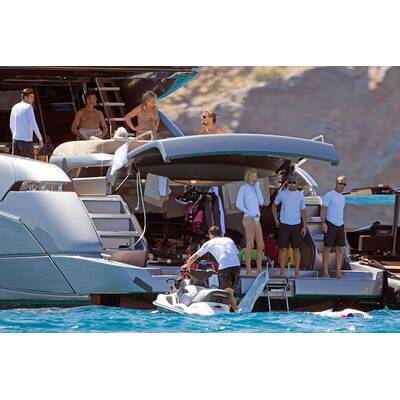 Leonardo DiCaprio & Toni Garrn genießen den Urlaub