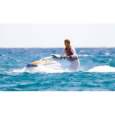 Leonardo DiCaprio & Toni Garrn genießen den Urlaub