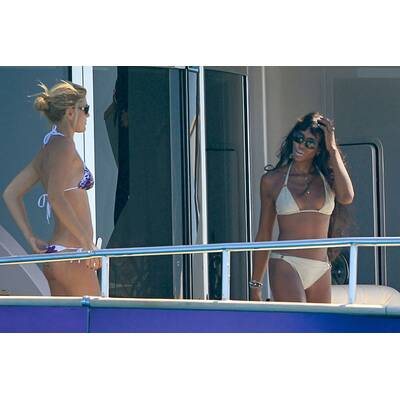 Naomi Campbell: Gut gelaunte Wasserratte