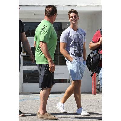 Patrick & Arnold Schwarzenegger genießen Vater-Sohn-Zeit