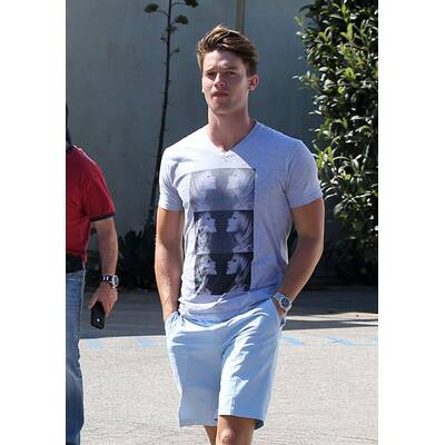 Patrick & Arnold Schwarzenegger genießen Vater-Sohn-Zeit