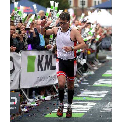 Prinz Frederik nimmt am Ironman-Triathlon teil