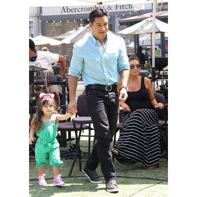 Mario Lopez' Töchterchen Gia ist ein Papa-Kind