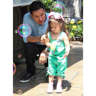 Mario Lopez' Töchterchen Gia ist ein Papa-Kind