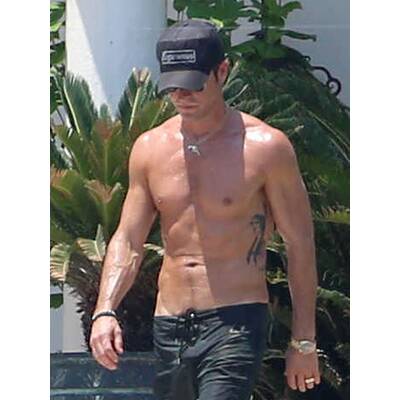 Jennifer Aniston & Justin Theroux in Cabo