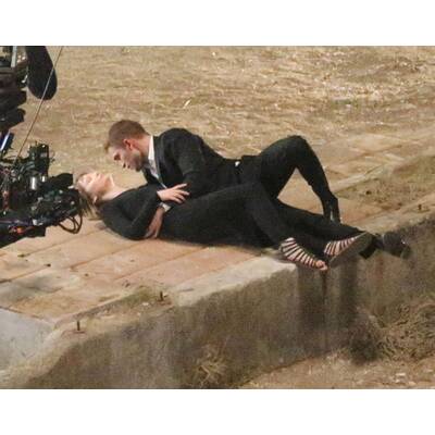 Robert Pattinson & Mia Wasikowska beim Filmdreh